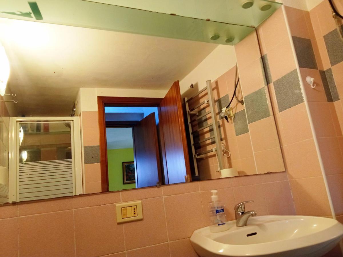 דירות Pradalunga Cute Little Flat With View, 20 Mins To Bgy Airport מראה חיצוני תמונה