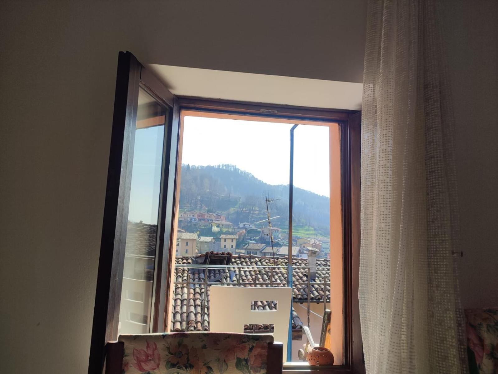 דירות Pradalunga Cute Little Flat With View, 20 Mins To Bgy Airport מראה חיצוני תמונה
